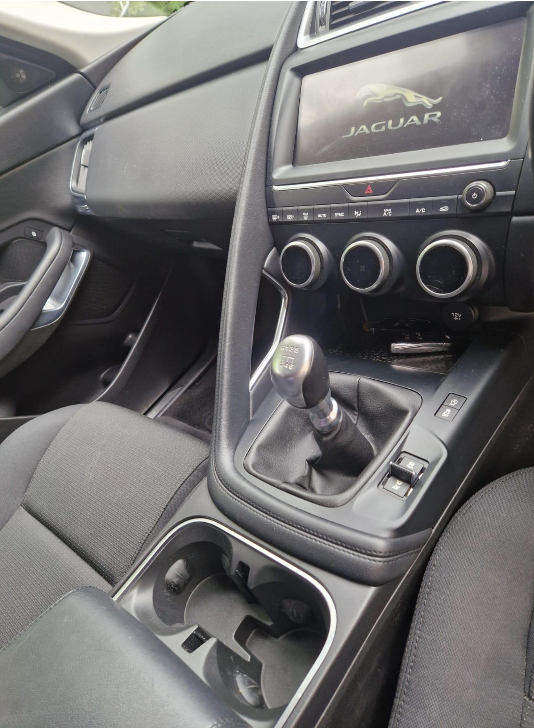 Jaguar E-Pace 2019 - photo 5 of 6